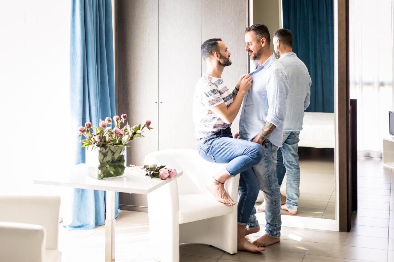 The One Hotel - Designed For Adults - Pet Lovers Riccione Extérieur photo