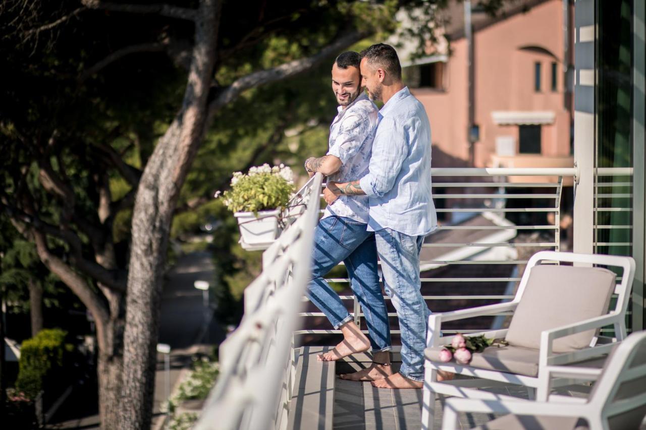 The One Hotel - Designed For Adults - Pet Lovers Riccione Extérieur photo