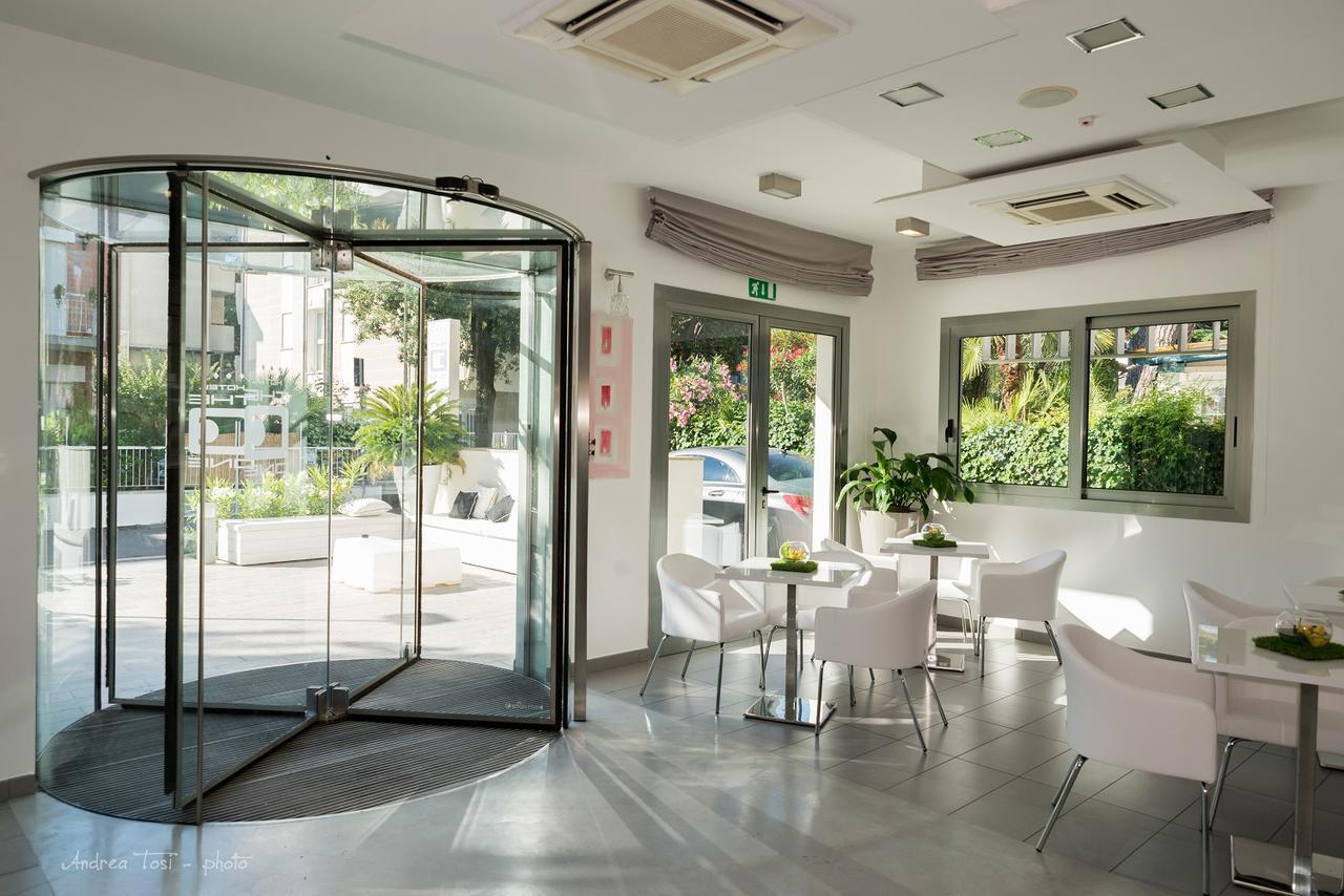 The One Hotel - Designed For Adults - Pet Lovers Riccione Extérieur photo